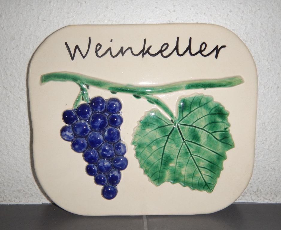 schild-weinkeller-keramik-ivancsics-burgenland