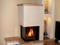 ivancsics-ollersdirf-kamin-beleuchtete-regale